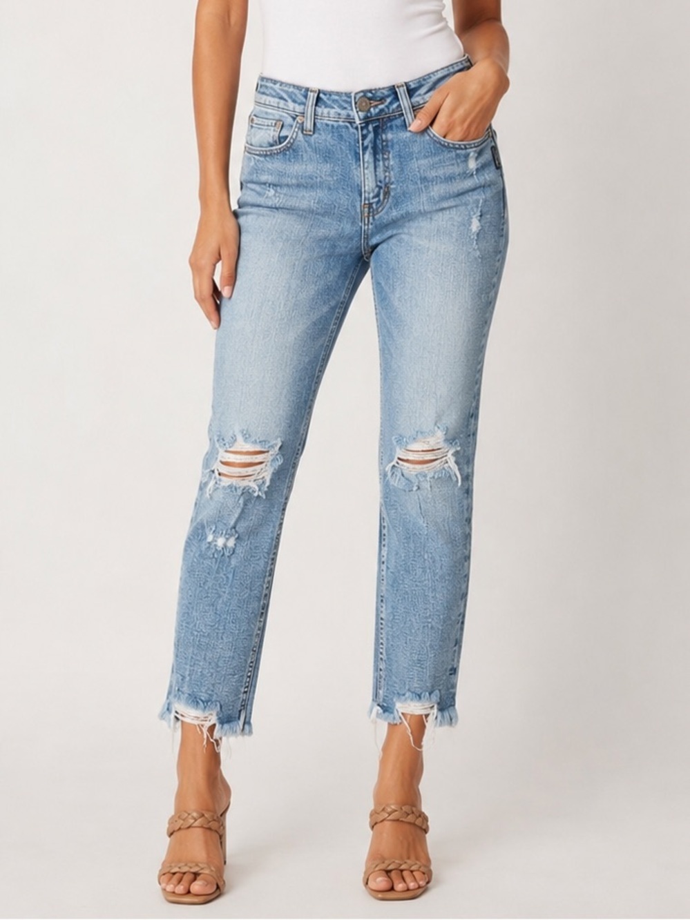 Silver Aiko Slim Crop Jeans Distressed Light Blue Cropped Denim Size 34/25
